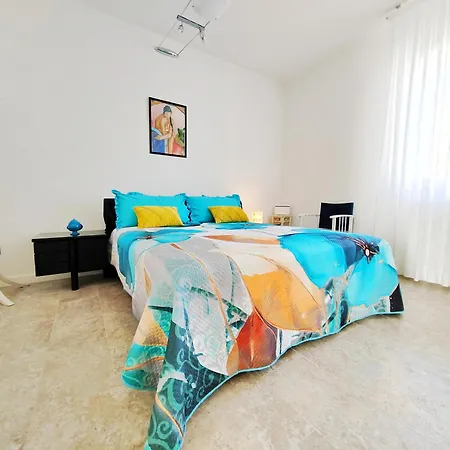 Palazzina Dimora Cavour *